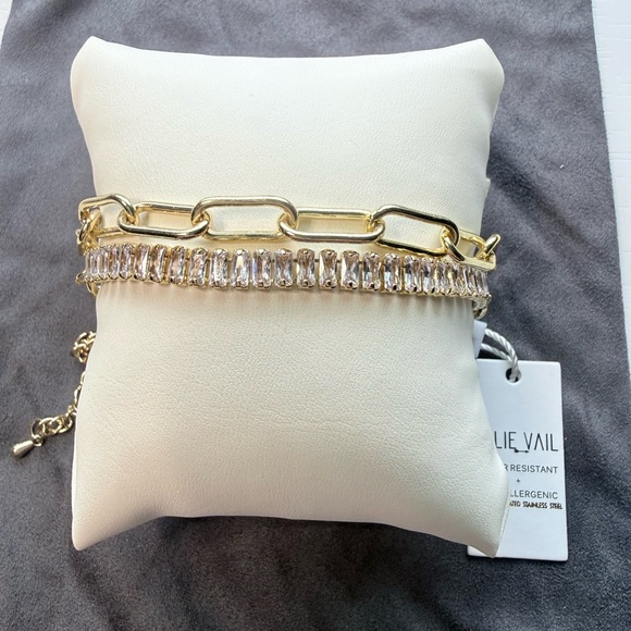 Ellie Vail Toggle Crystal Choker w/ Paper Clip Link Gold Asymmetrical Necklace - Picture 4 of 9